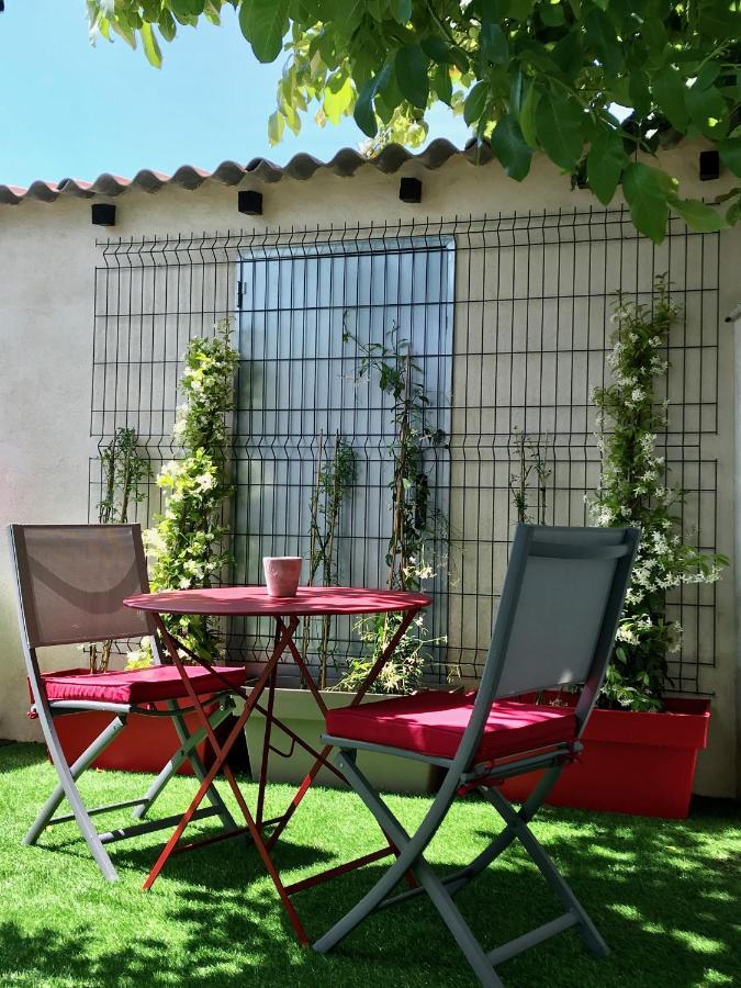 לונל Guesthouse La Costiere - Logements Independants - Espace Piscine Jacuzzi מראה חיצוני תמונה