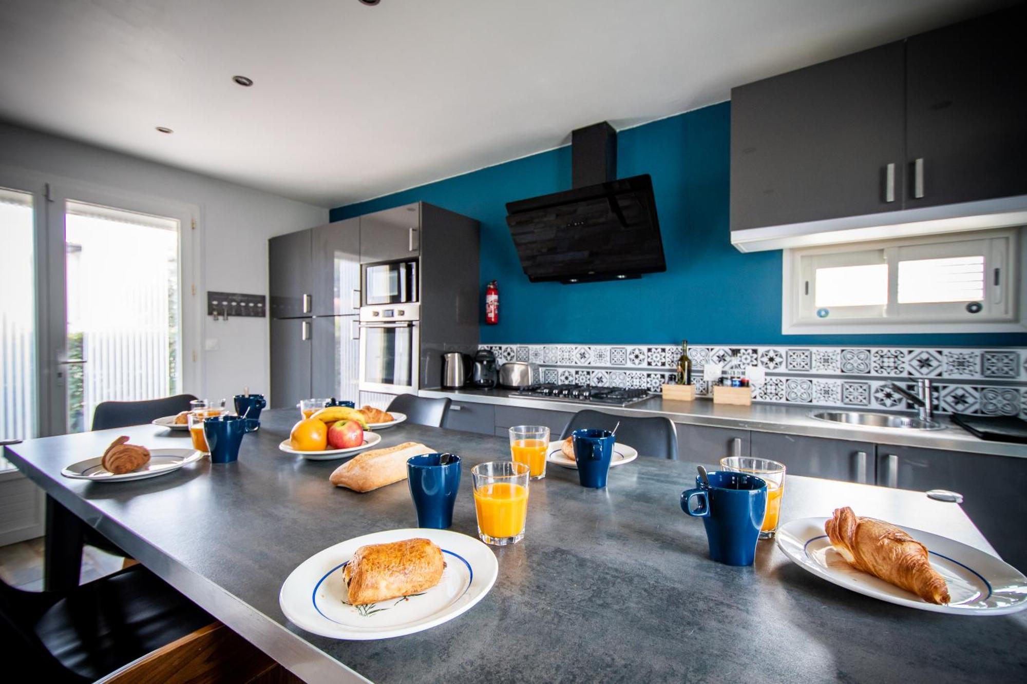 לונל Guesthouse La Costiere - Logements Independants - Espace Piscine Jacuzzi מראה חיצוני תמונה