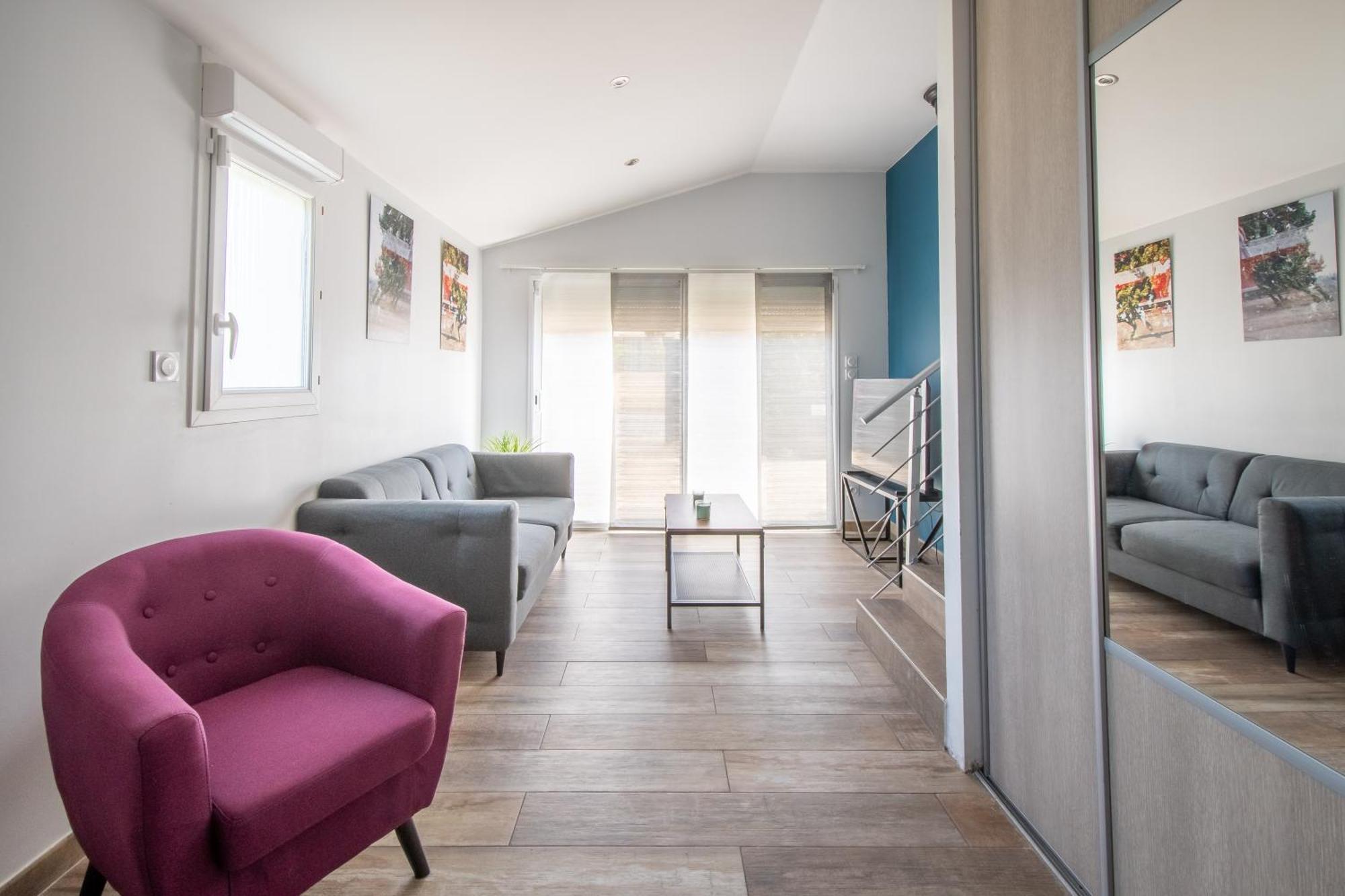 לונל Guesthouse La Costiere - Logements Independants - Espace Piscine Jacuzzi מראה חיצוני תמונה